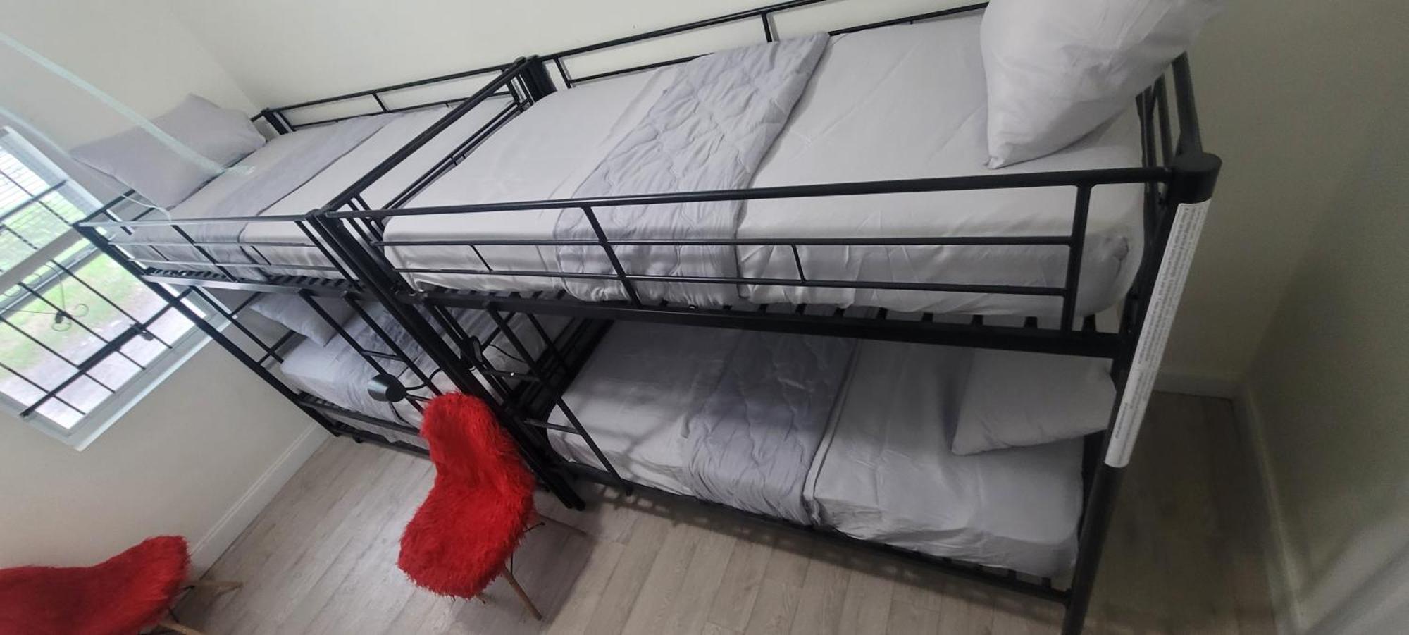 Large, Central, Lovely & Cozy 4Bed/2Bath - House By Everbank Stadium แจ็กสันวิลล์ ภายนอก รูปภาพ