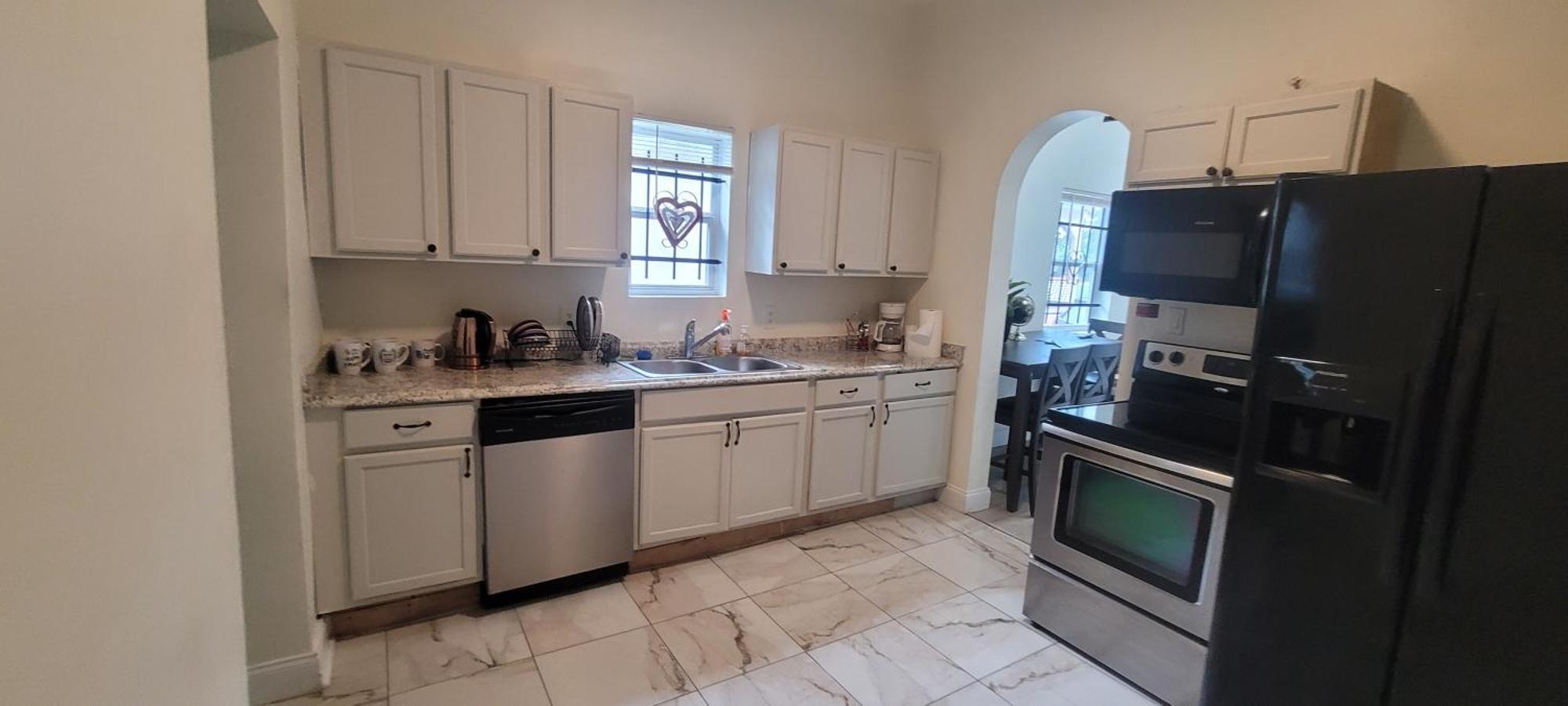 Large, Central, Lovely & Cozy 4Bed/2Bath - House By Everbank Stadium แจ็กสันวิลล์ ภายนอก รูปภาพ